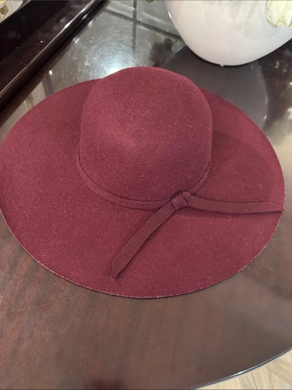 Women's Wide Brim Felt Floppy Hat in Burgundy